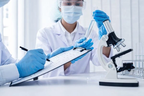 Researchers using bacteriostatic water
