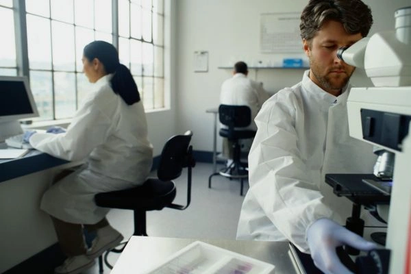Researchers using NAD+ in laboratory research